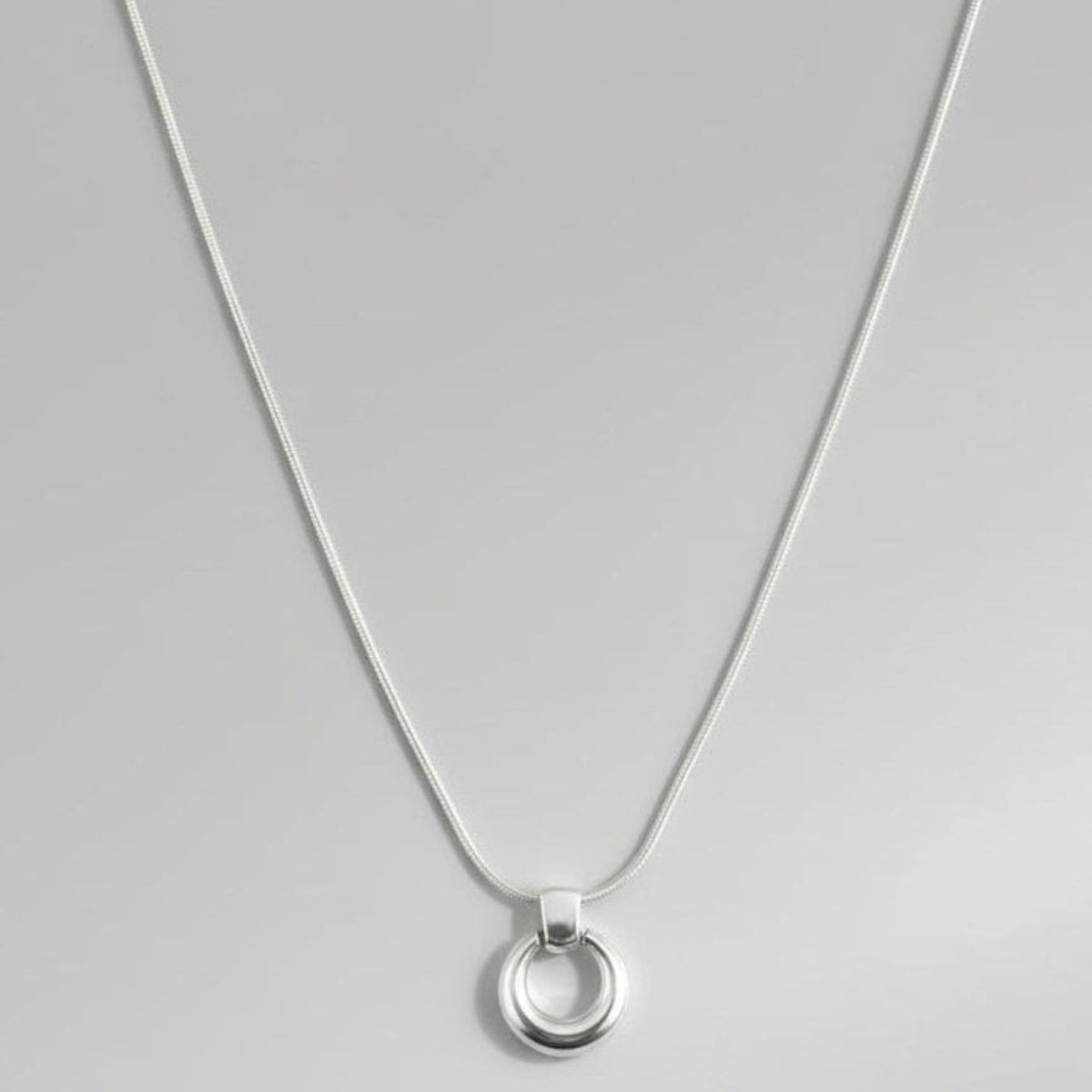 Collar de Plata 925 con anillo circular - Pacífico
