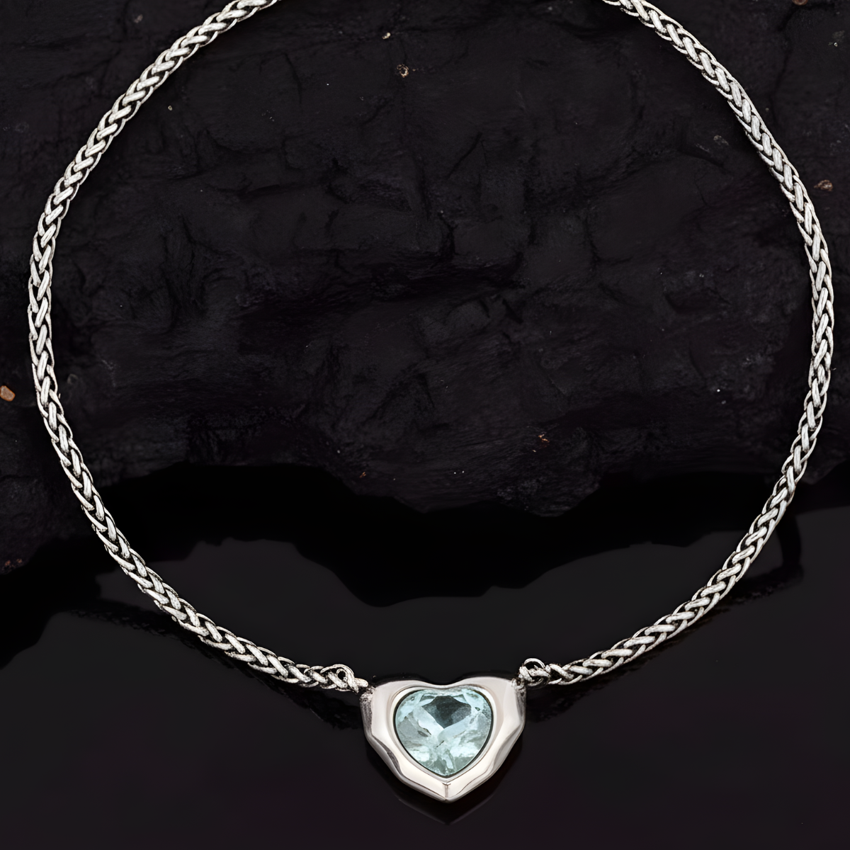 Collar de Plata 925 con circonita azul en forma de corazón - Hadi