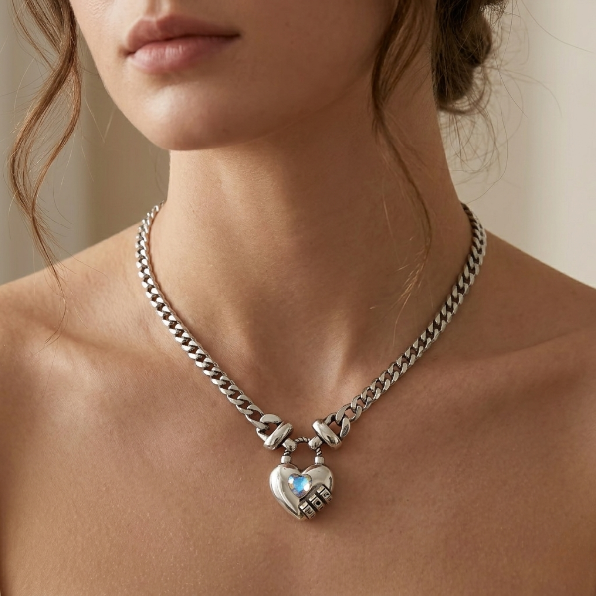 Collar de Plata 925 con colgante de corazón y circonitas - Felipa