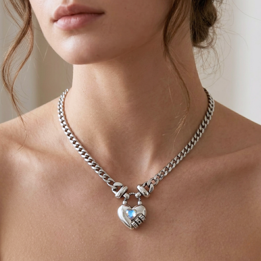 Collar de Plata 925 con colgante de corazón y circonitas - Felipa