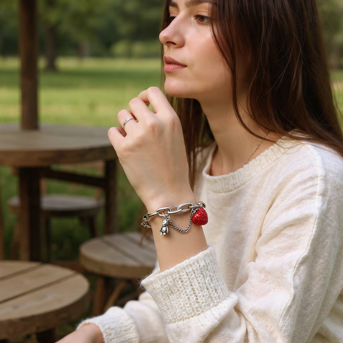 Pulsera de Plata 925 con colgante de oso y circonita de fresa roja - Berry